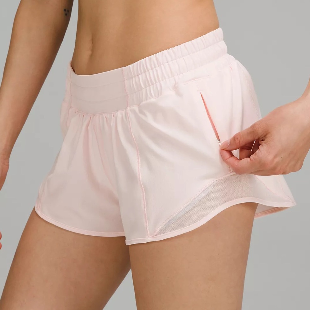 Lululemon Strawberry Milkshake Pink Hotty Hot LR Lined 2.5" Shorts New NWT Rare